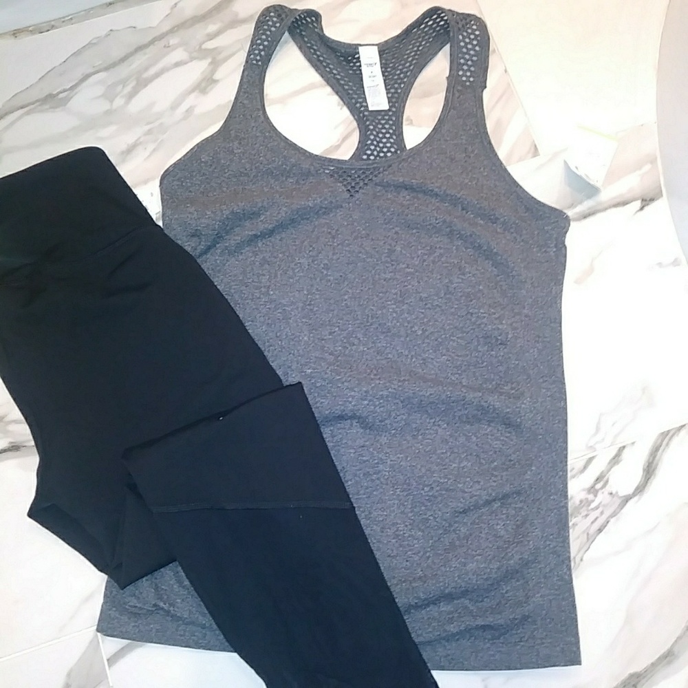 NWT gray athleisure tank